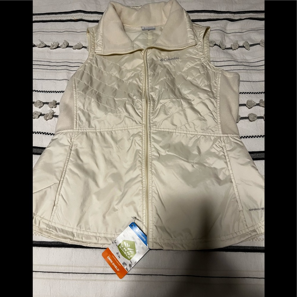 Columbia Vest